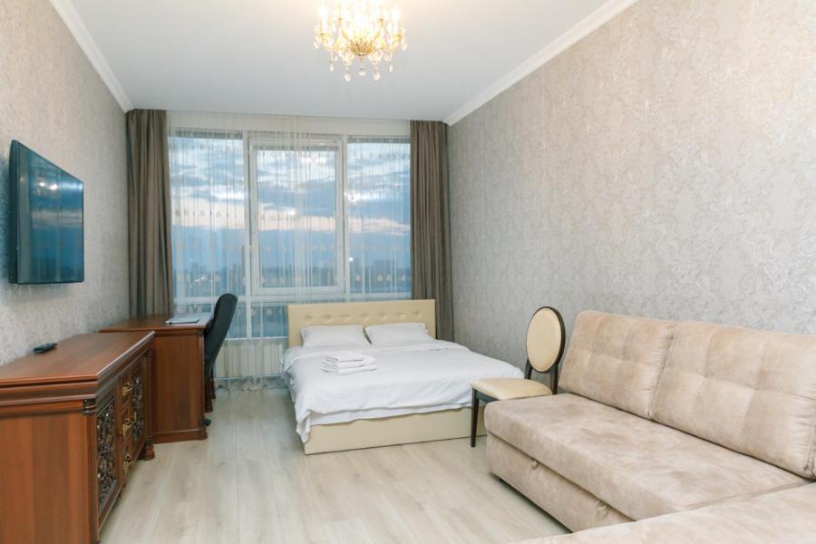 Apart Assistant On Smart Plaza Kyiv Exterior photo